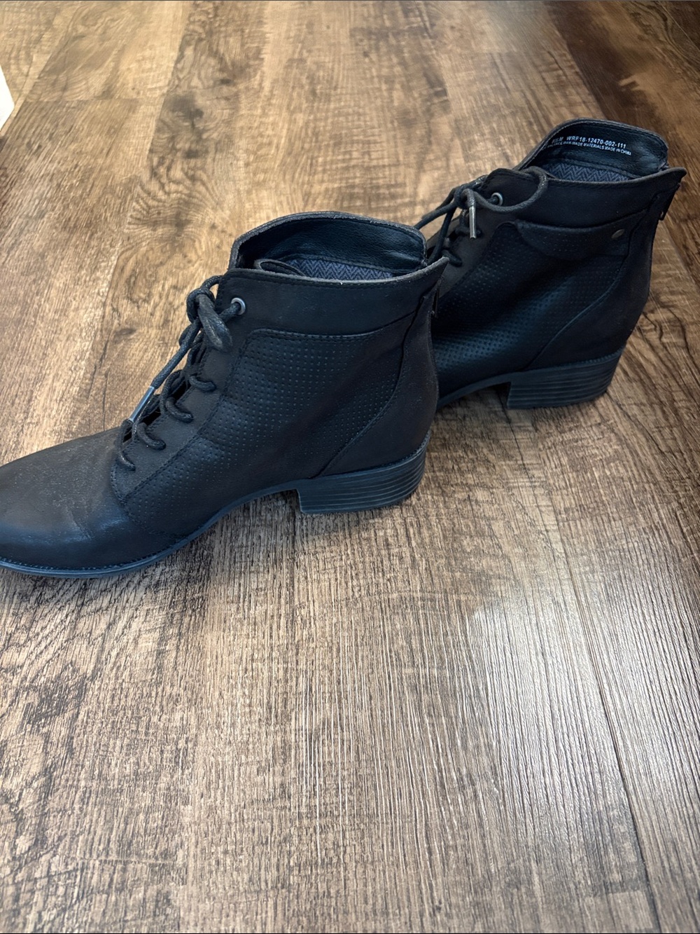 Kim Rogers Poette Black Rugged-Lug Ankle Boots lace-up Moto Perforated - Picture 5 of 7